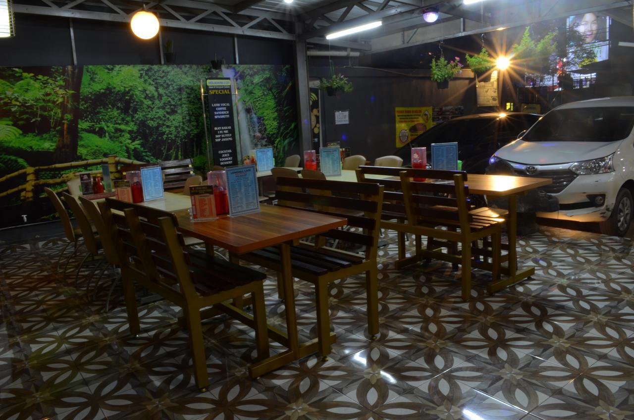 Guest House Salon Fora Gegerkalong Setiabudhi Bandung Zewnętrze zdjęcie